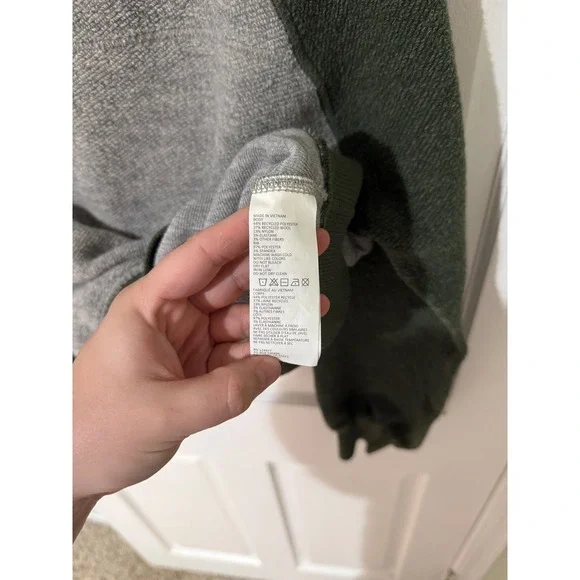 Prana Breathe Sweatshirt Womens Small Green Gray Recycled Wool Mock Neck - Picture 5 of 5